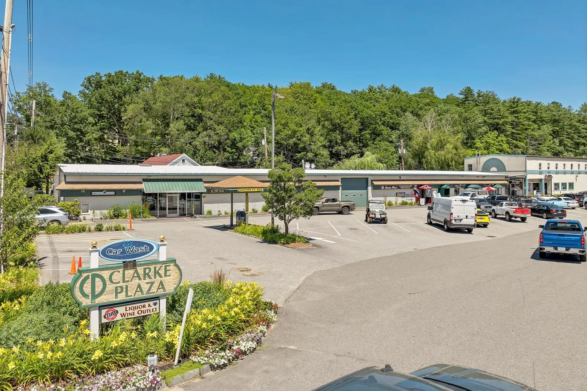 35 & 36 Center Street Wolfeboro NH 03894