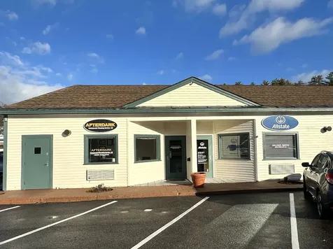 35 & 36 Center Street Wolfeboro NH 03894