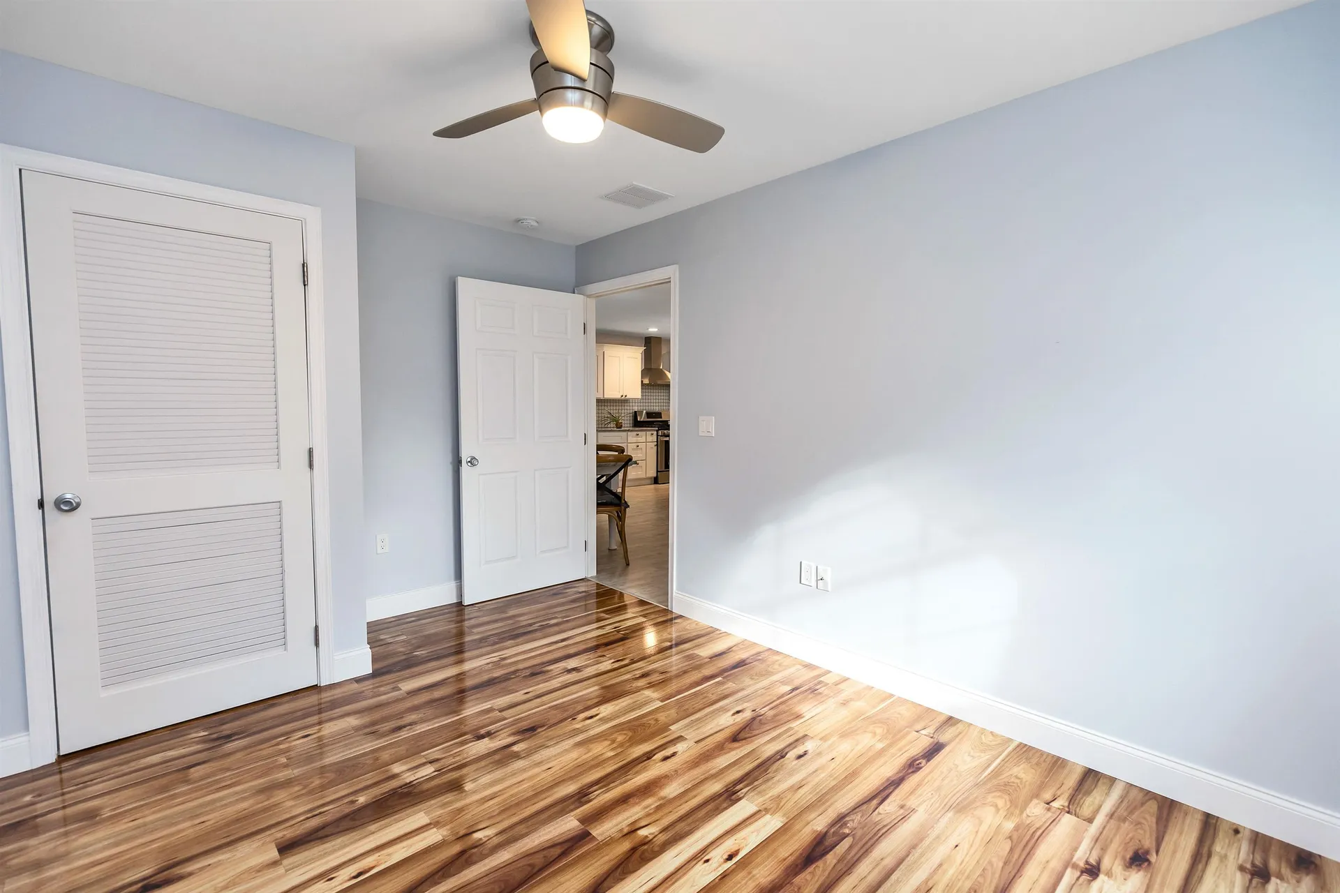 404 Collettes Grove Road Derry NH 03038