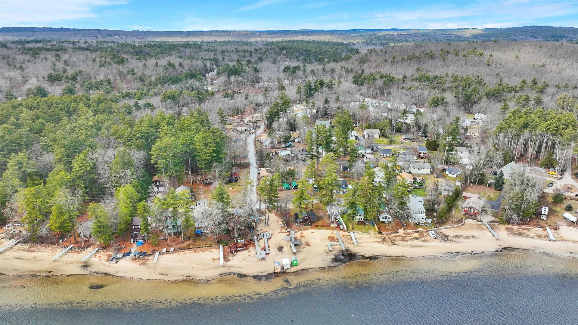 404 Collettes Grove Road Derry NH 03038