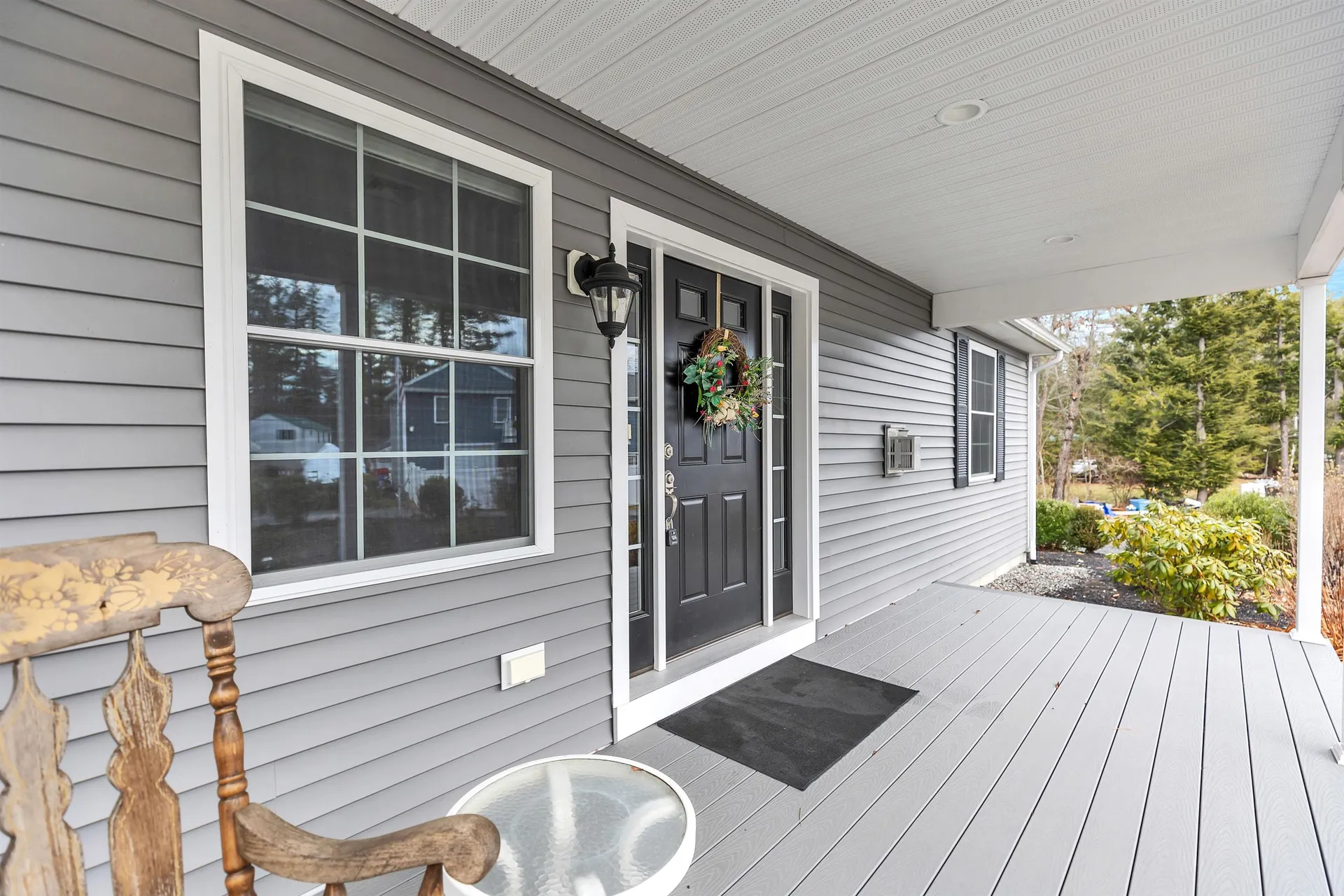 404 Collettes Grove Road Derry NH 03038