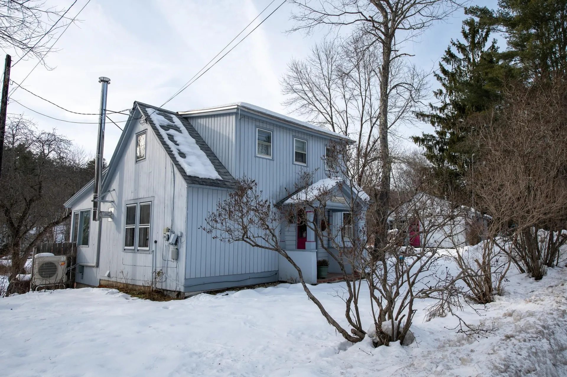 3389 Vt Route 100 Londonderry VT 05155