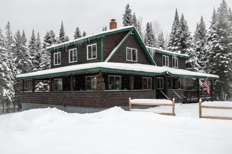 91 Glenwood Drive Pittsburg NH 03592