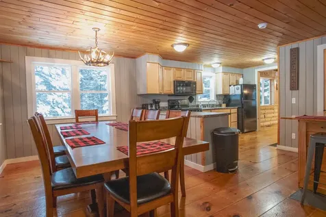 91 Glenwood Drive Pittsburg NH 03592