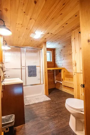 91 Glenwood Drive Pittsburg NH 03592