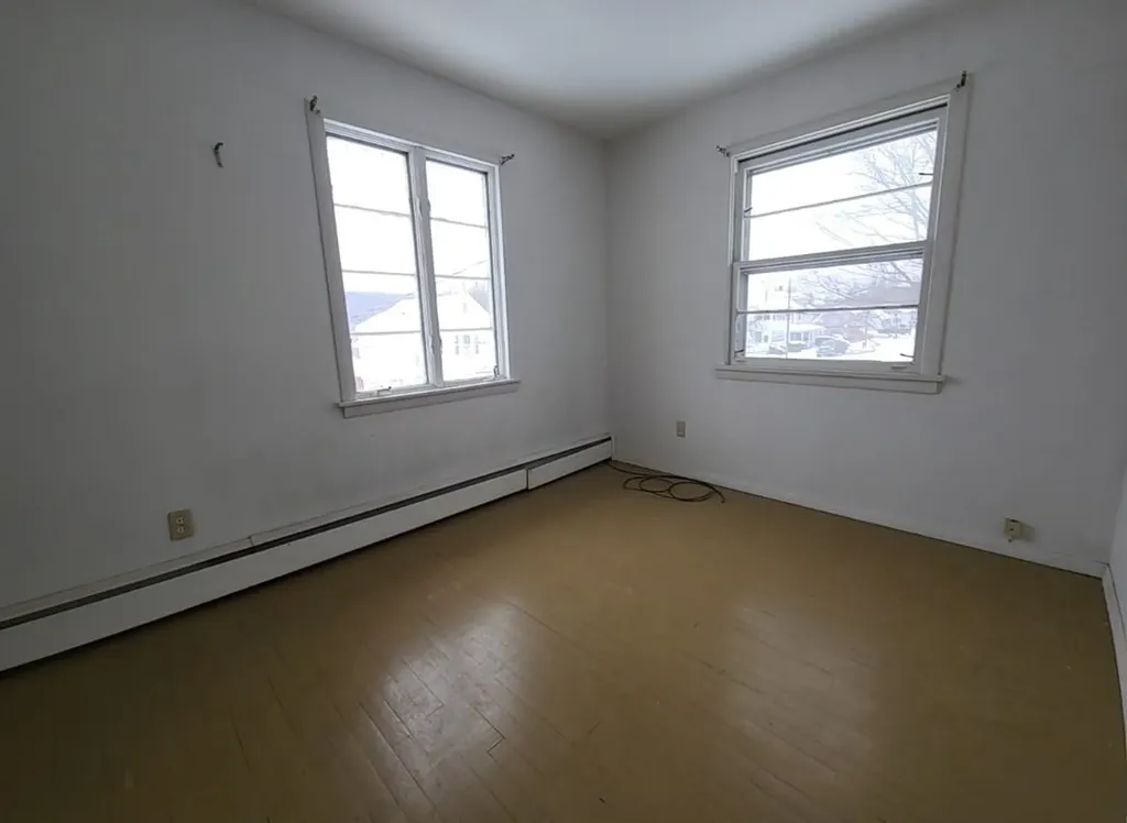 661 4th Avenue Berlin NH 03570