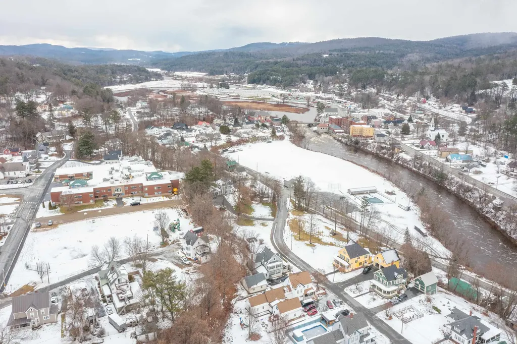 50 Armstrong Avenue Lisbon NH 03585