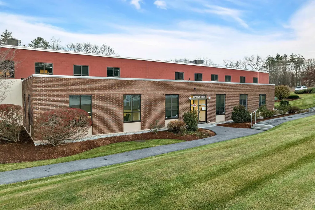 48 Powers Street Milford NH 03055