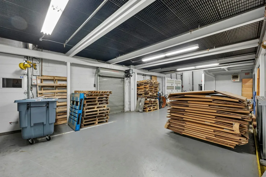 48 Powers Street Milford NH 03055