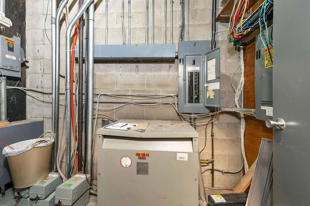 48 Powers Street Milford NH 03055