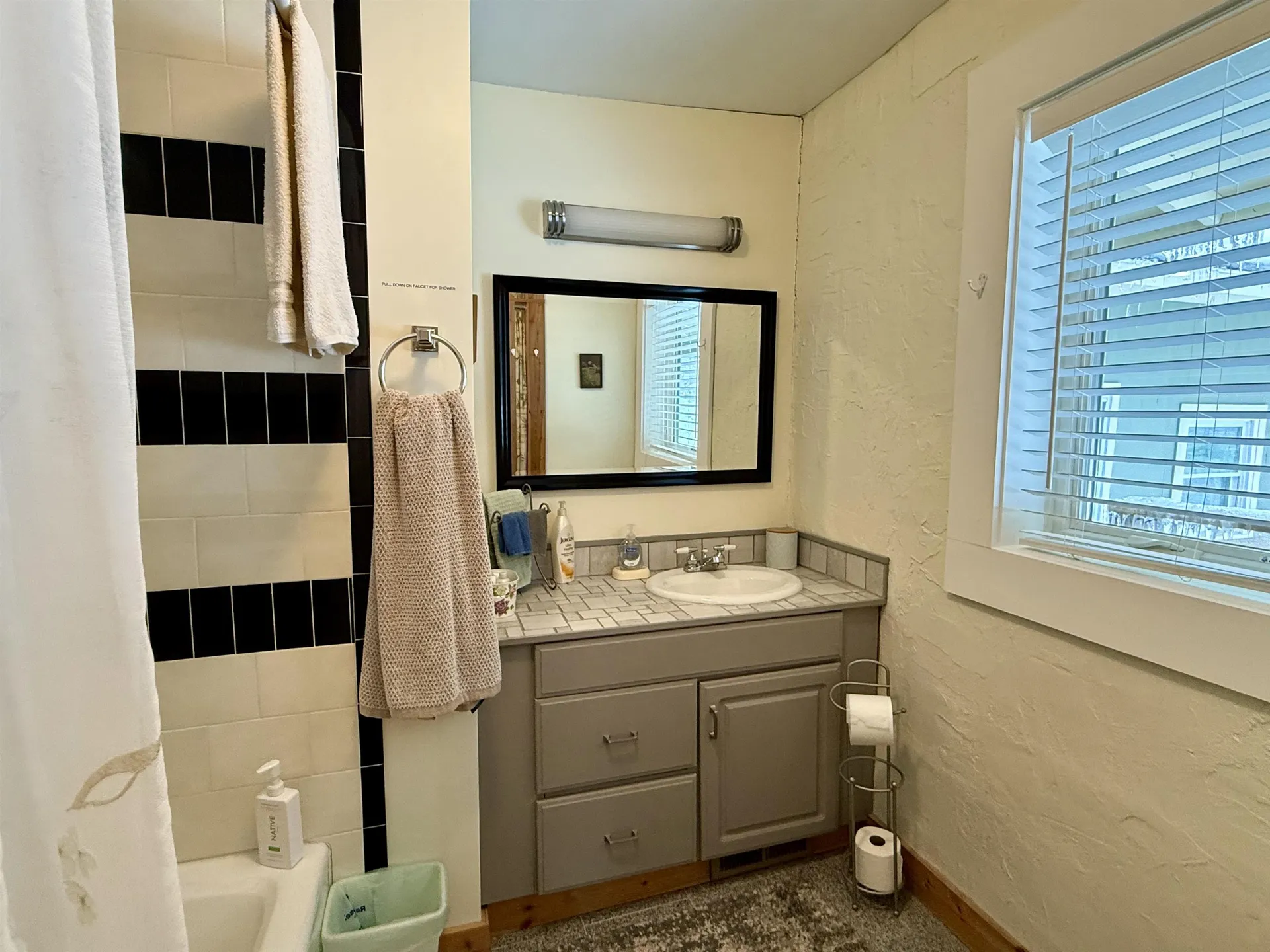 71 Vacation Lodge Road Londonderry VT 05148