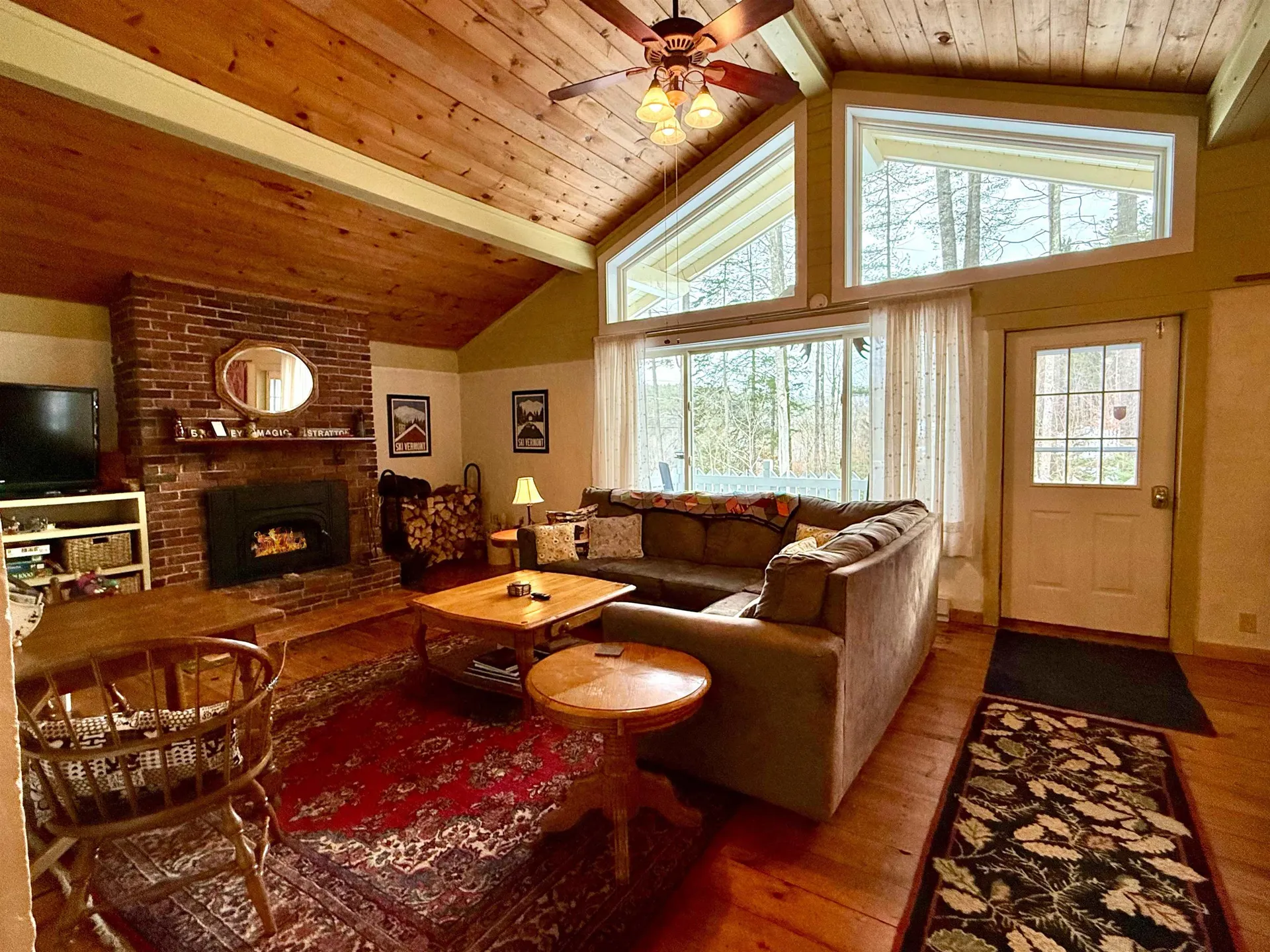 71 Vacation Lodge Road Londonderry VT 05148