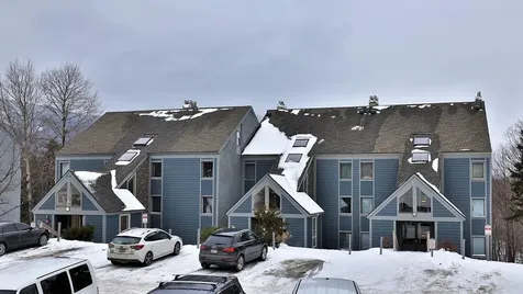 697 East Mountain Road Killington VT 05751