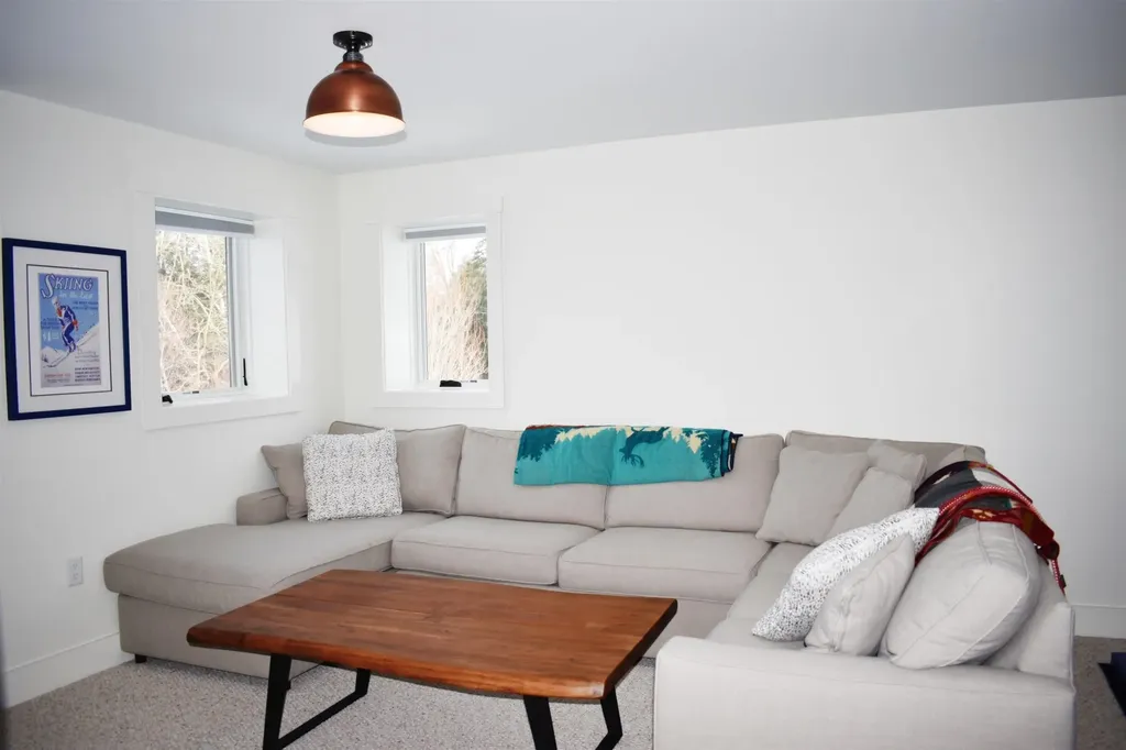 369 Bear Path Lane Burke VT 05832