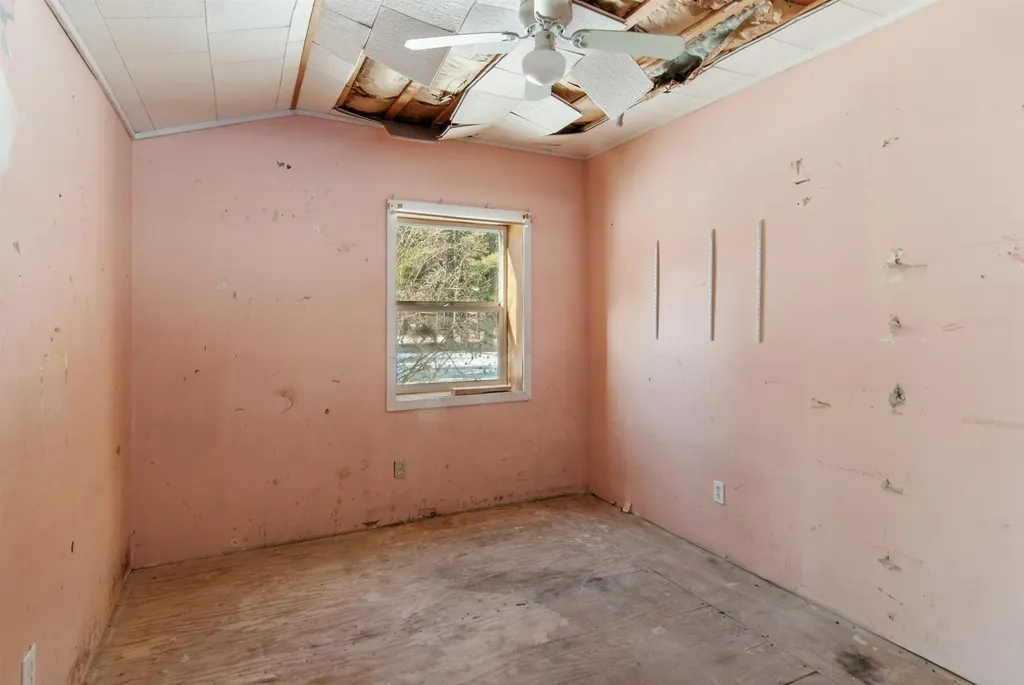 316 Depot Street Belmont NH 03220