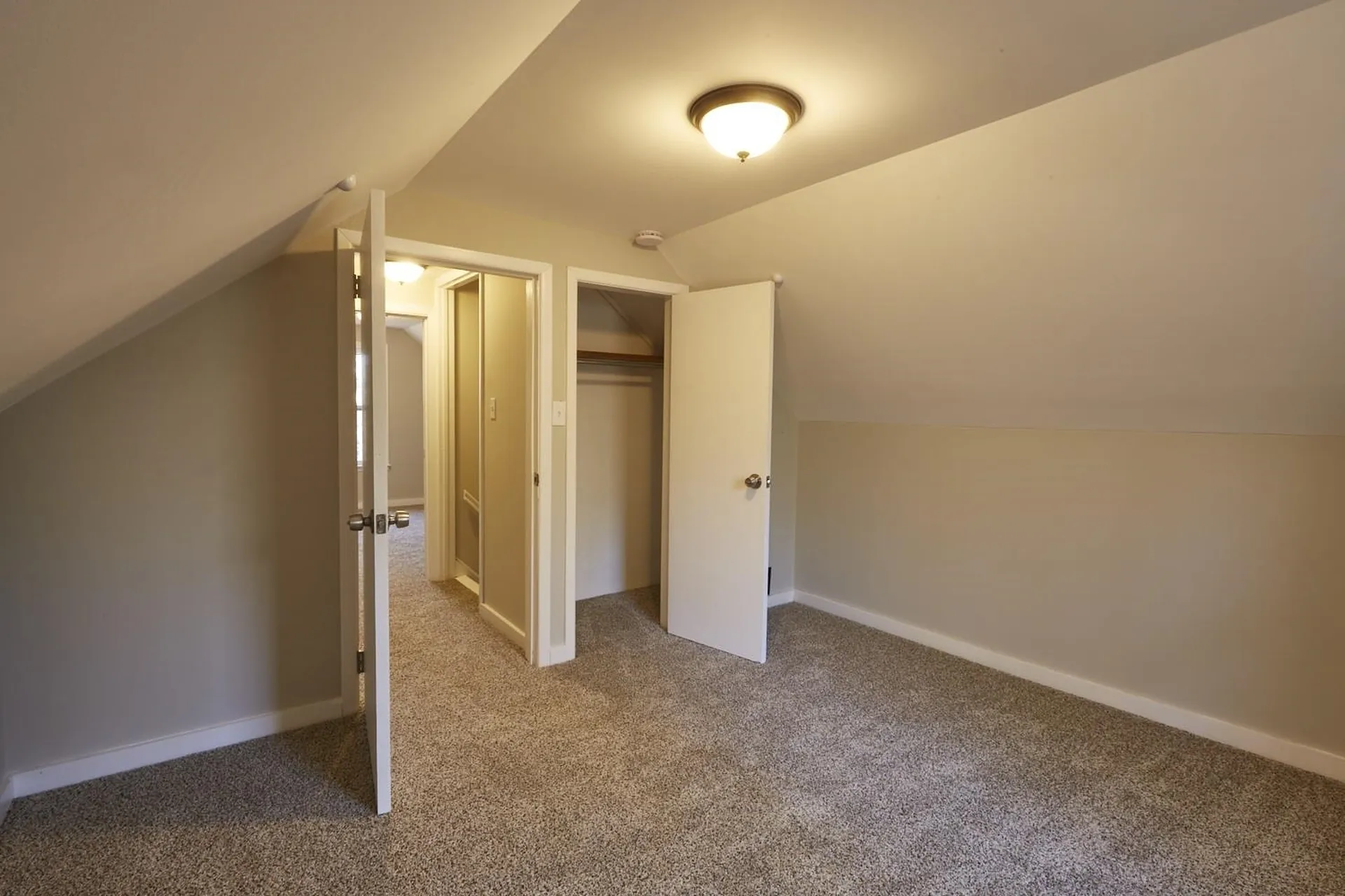 713 Shippee Road Readsboro VT 05350