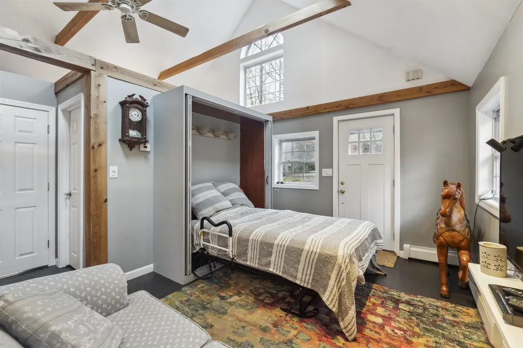 8 Beaver Lake Avenue Derry NH 03038