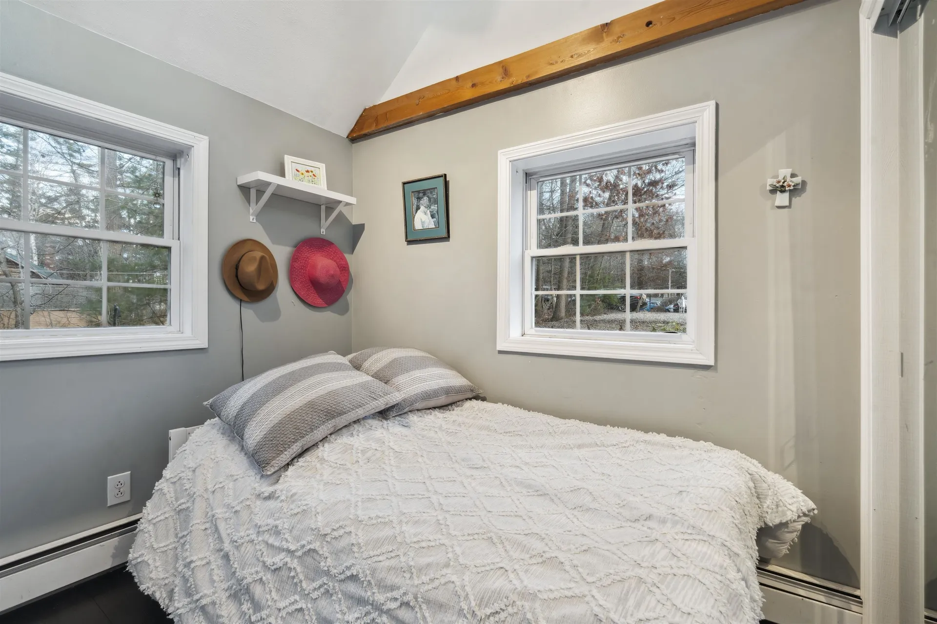 8 Beaver Lake Avenue Derry NH 03038