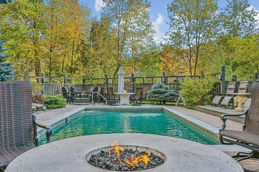 475 Brookwood Mendon VT 05701