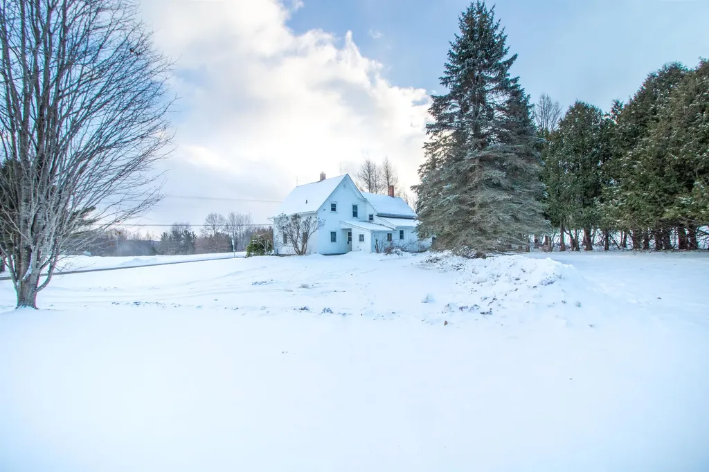 518 Pine Hill Road Derby VT 05829