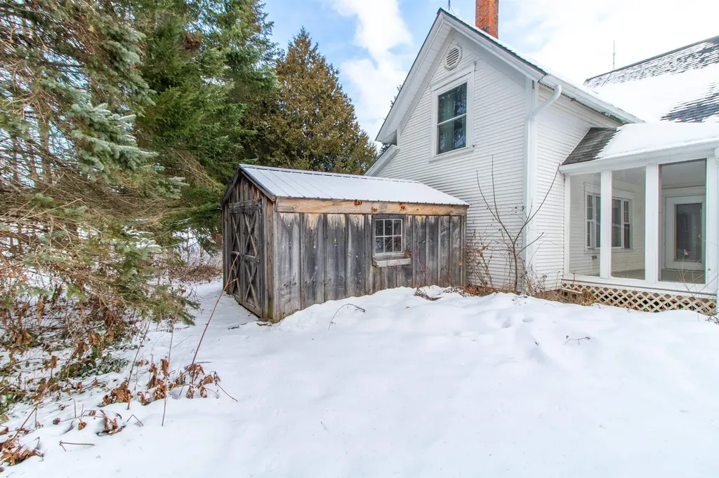 518 Pine Hill Road Derby VT 05829