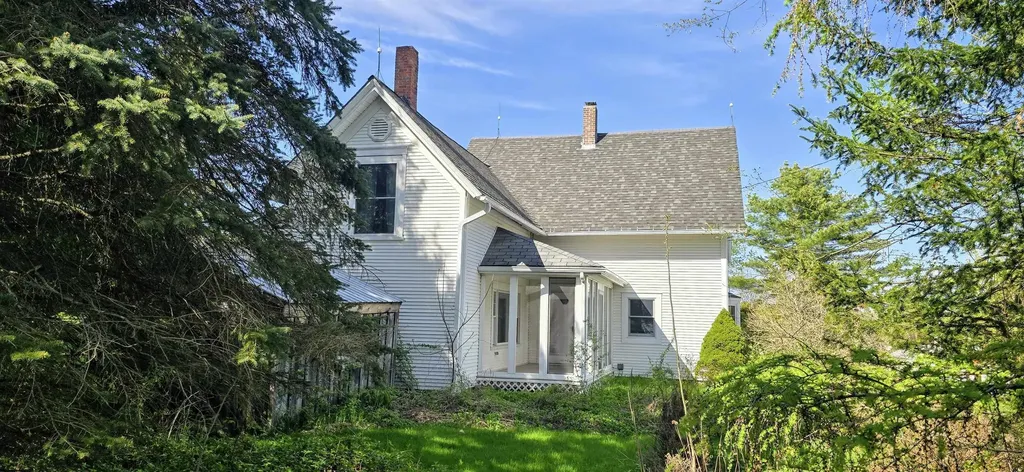 518 Pine Hill Road Derby VT 05829