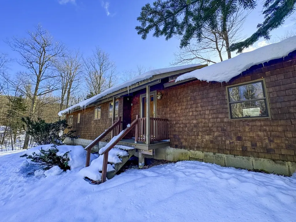 186 Maple Street Warren VT 05674