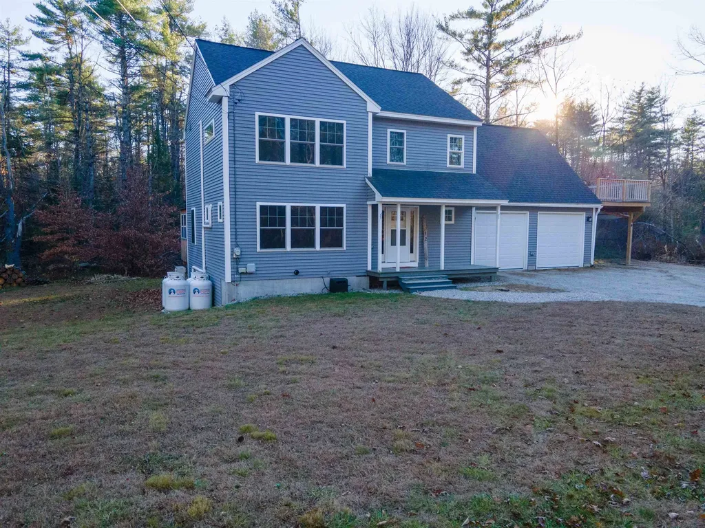 12 Moose Drive Limerick ME 04048