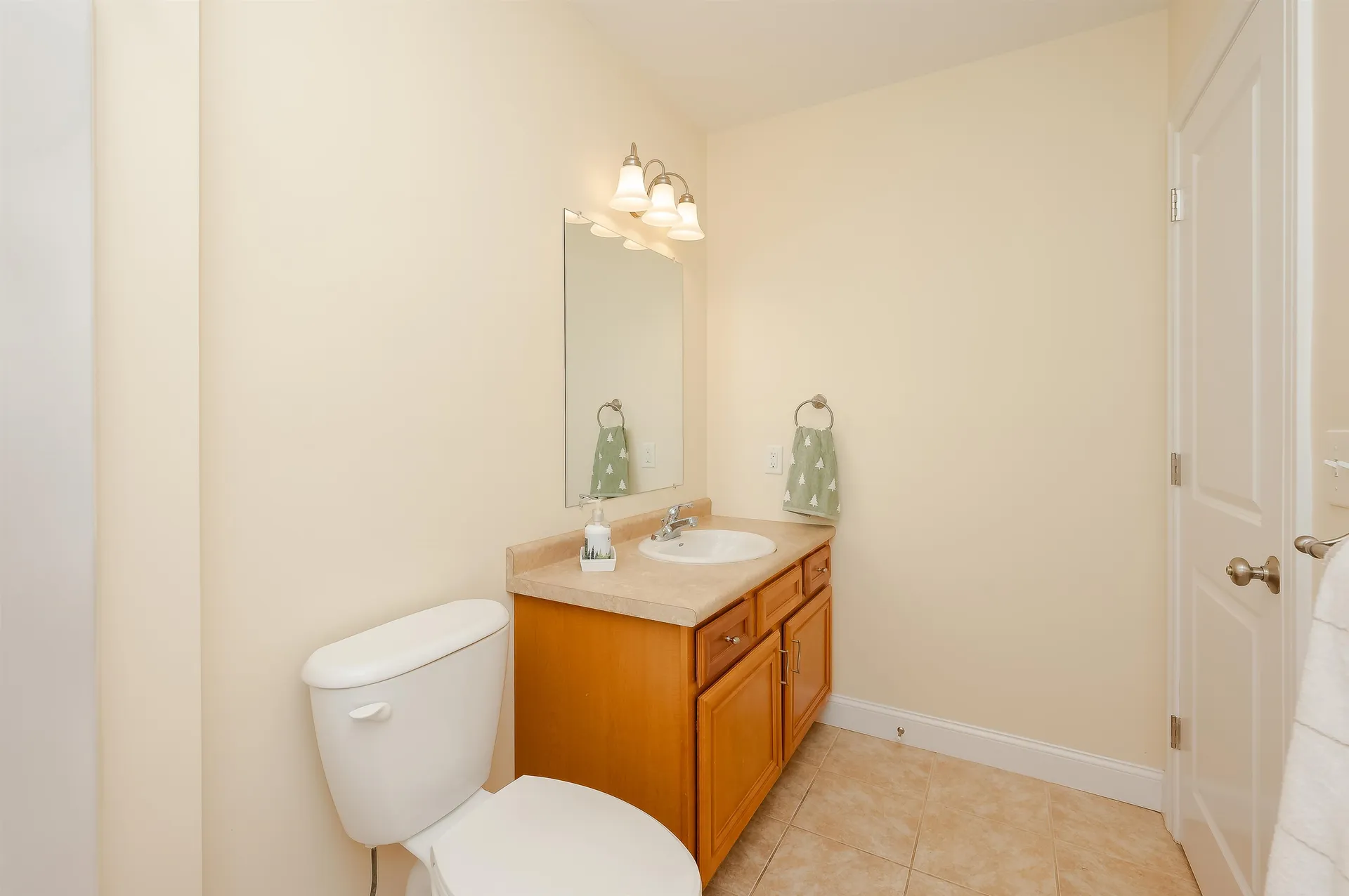 24 Cielo Drive Dover NH 03820