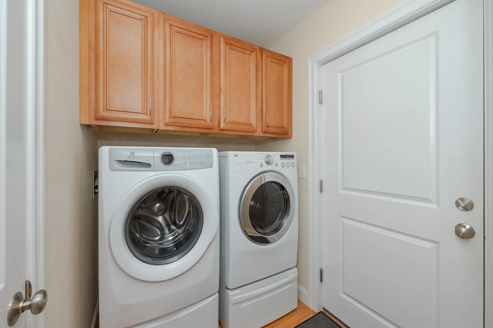 24 Cielo Drive Dover NH 03820