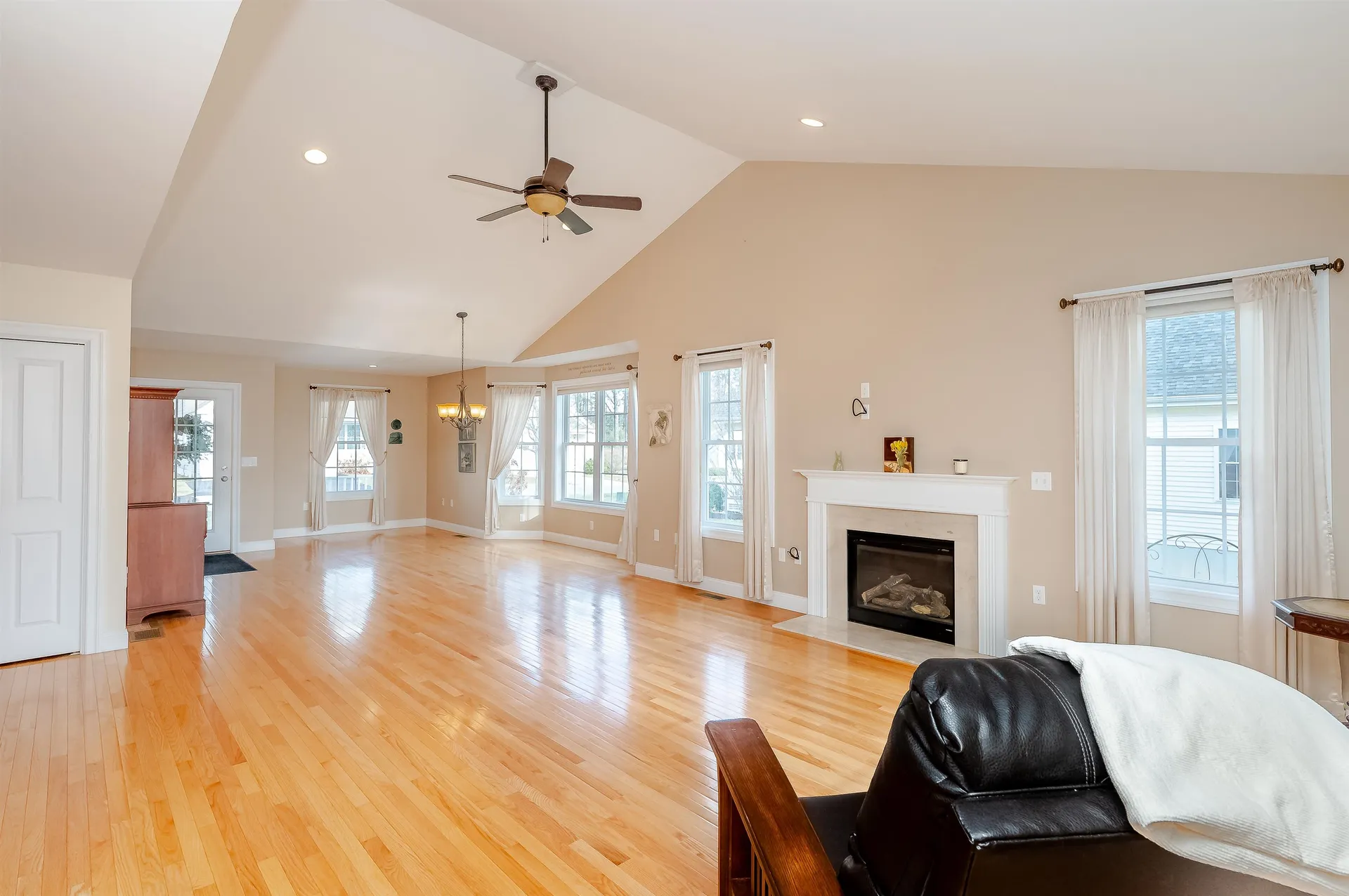 24 Cielo Drive Dover NH 03820