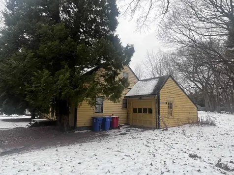 24 Bennington Court Burlington VT 05408