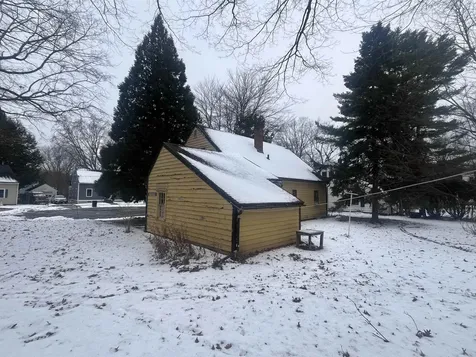 24 Bennington Court Burlington VT 05408