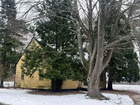 24 Bennington Court Burlington VT 05408