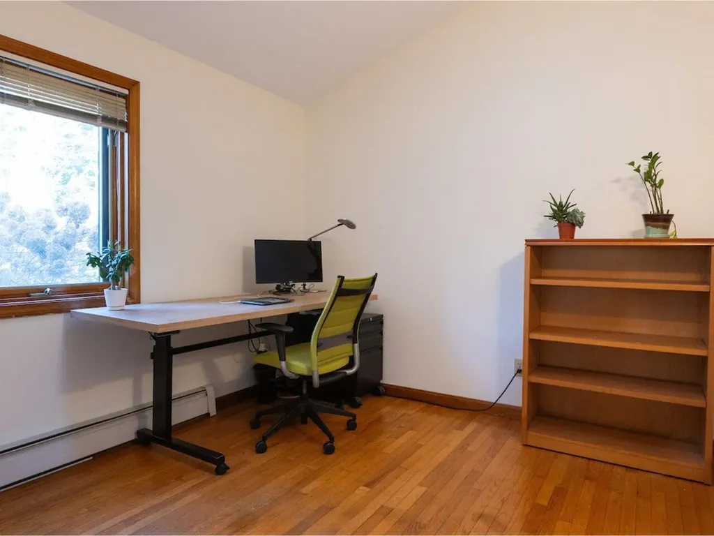 993 Williams Road Colchester VT 05446