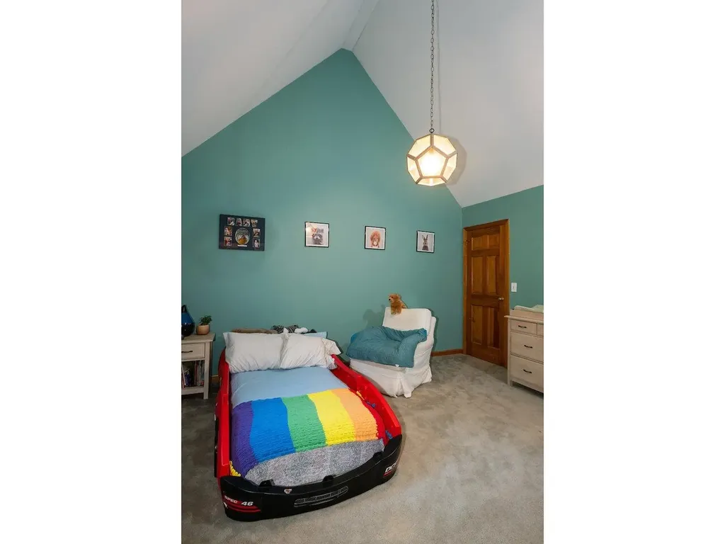 993 Williams Road Colchester VT 05446