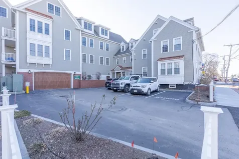 198 Islington Street Portsmouth NH 03801