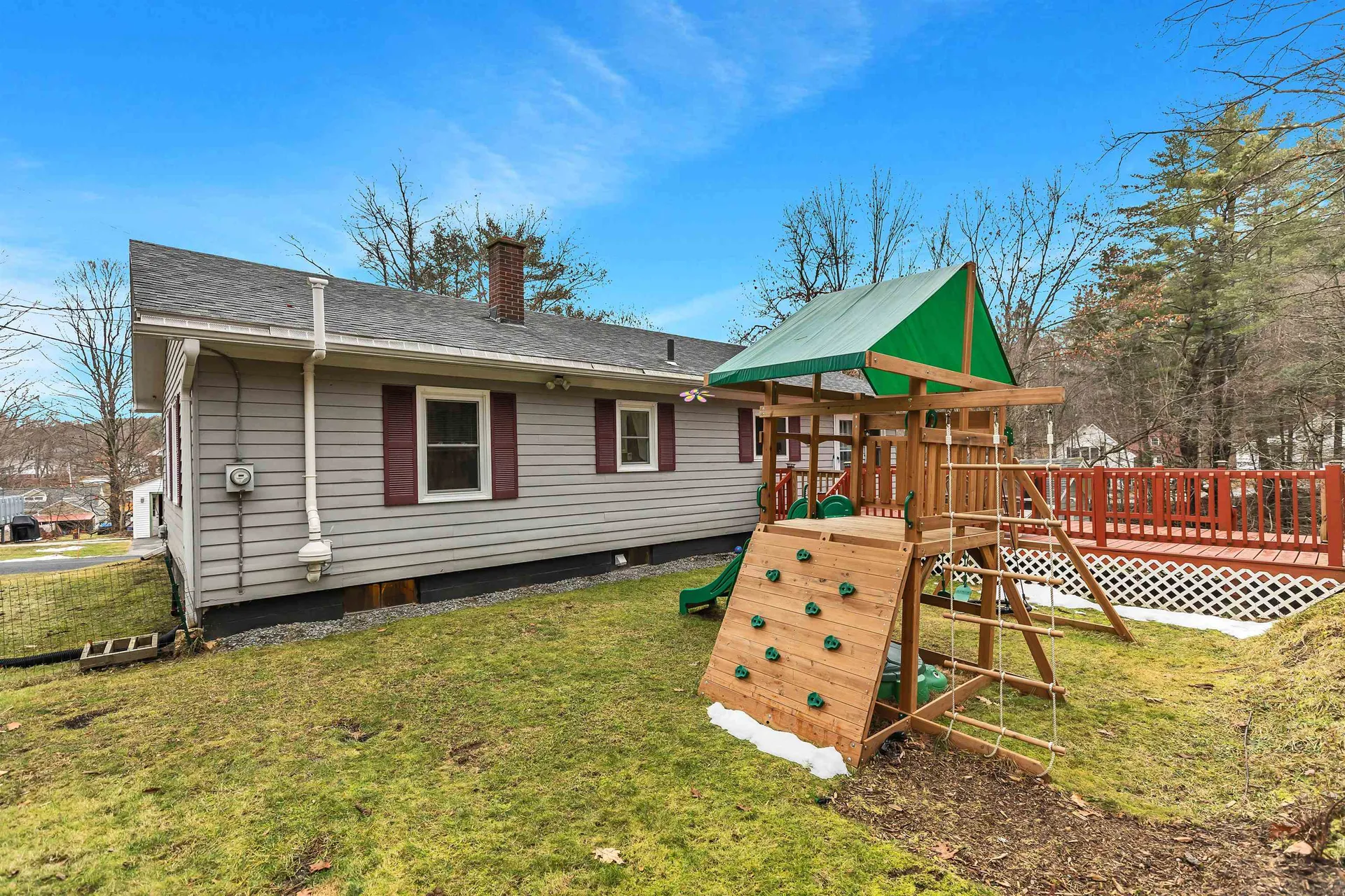 63 Mckinley Circle Marlborough NH 03455