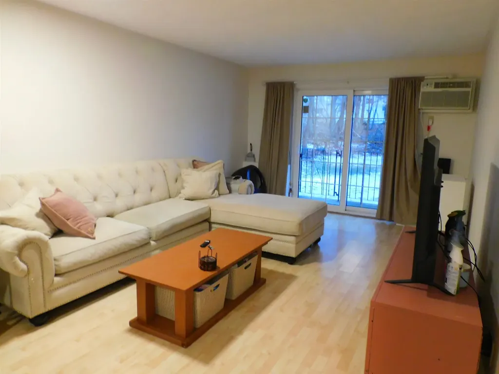 1311 Hanover Street Manchester NH 03104