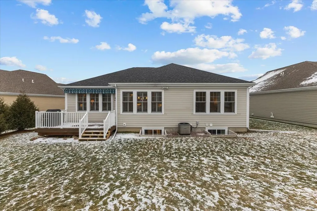 87 Dunmore Lane Williston VT 05495