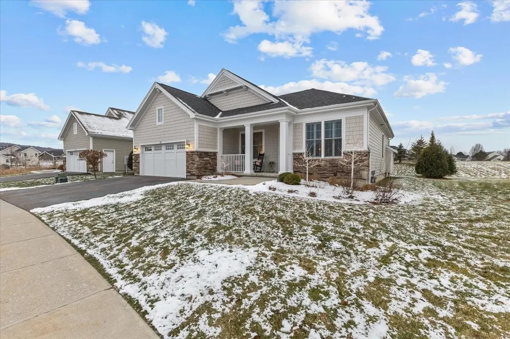 87 Dunmore Lane Williston VT 05495