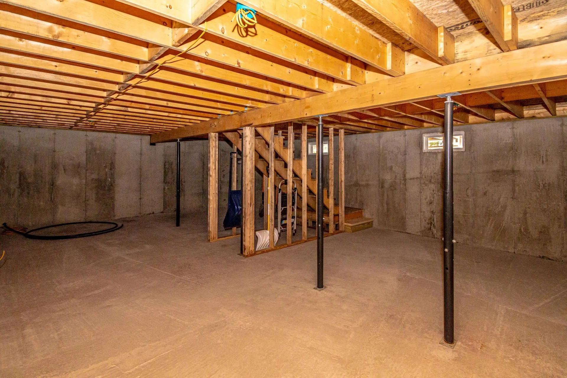 8 Robbins Hill Road Chatham NH 04813