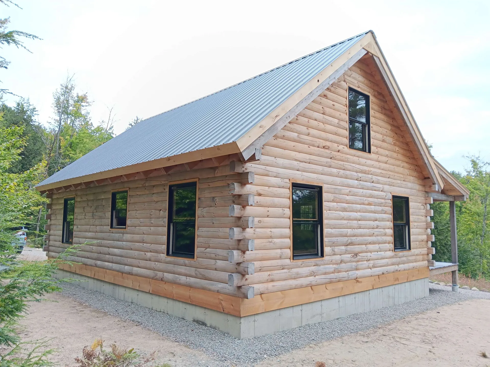 8 Robbins Hill Road Chatham NH 04813