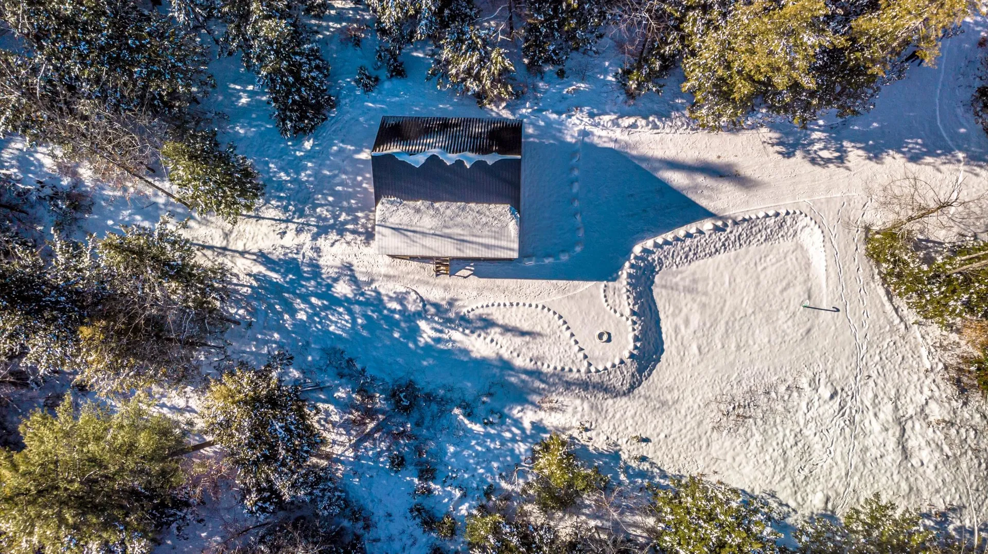 8 Robbins Hill Road Chatham NH 04813