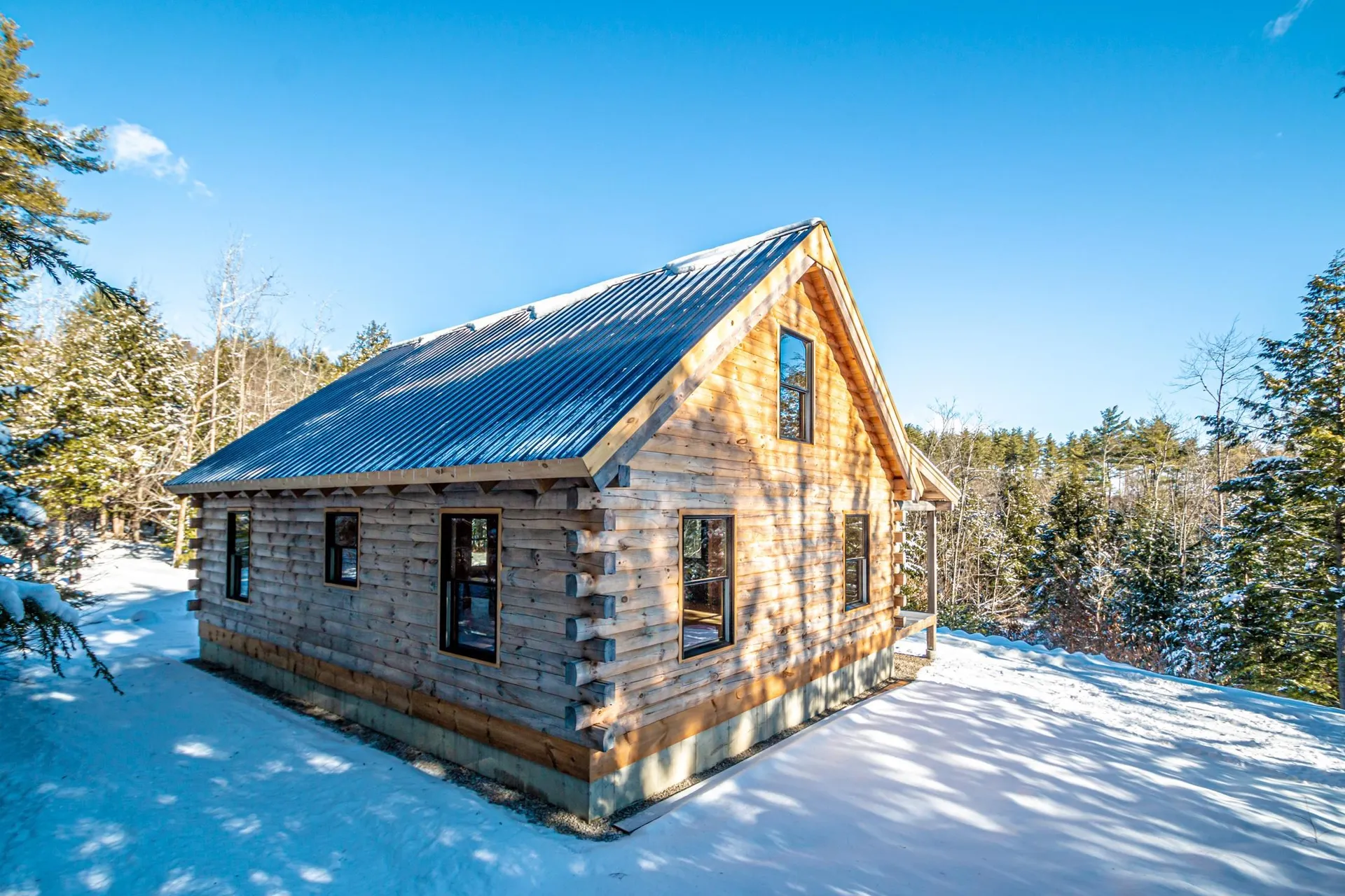 8 Robbins Hill Road Chatham NH 04813