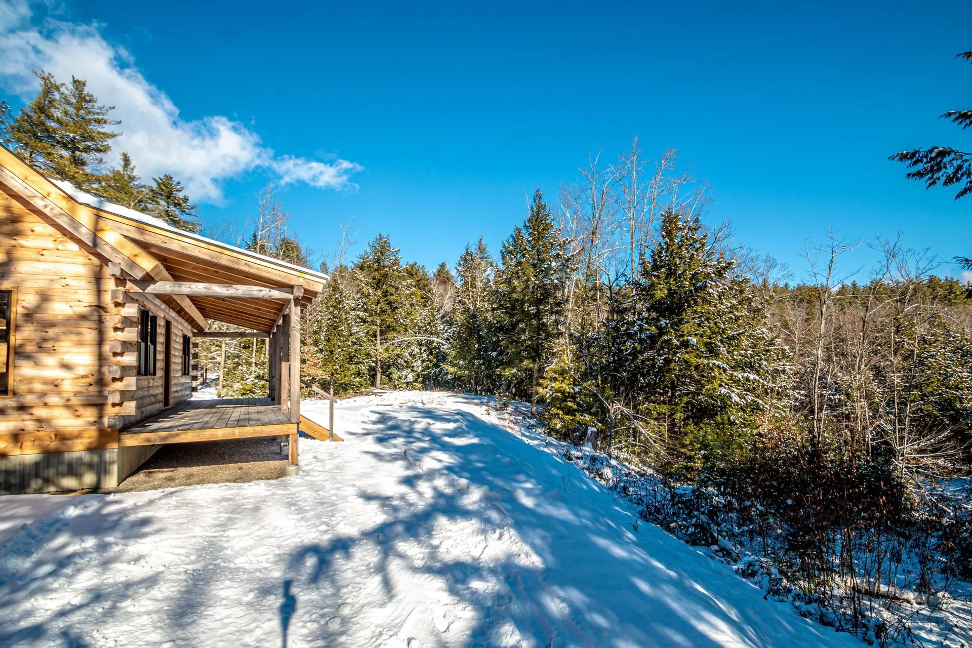 8 Robbins Hill Road Chatham NH 04813