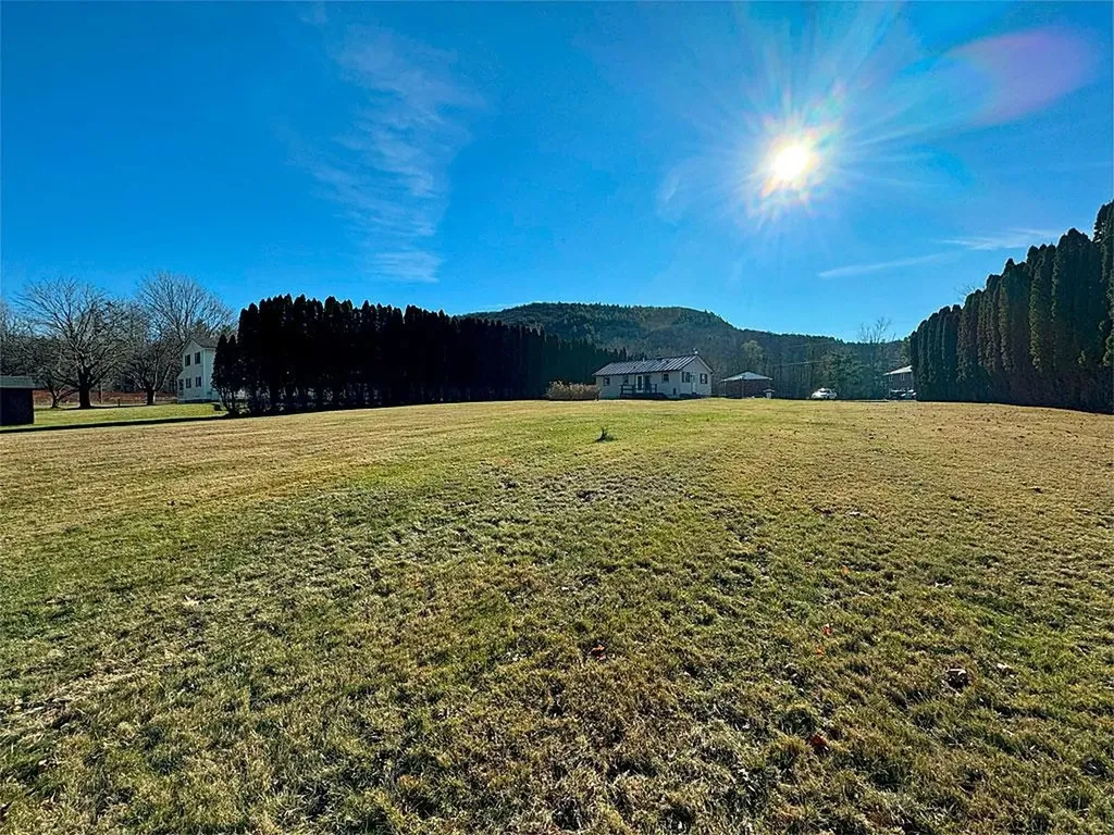 44 Meadow Lane Castleton VT 05735