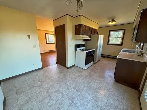 44 Meadow Lane Castleton VT 05735