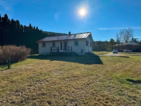 44 Meadow Lane Castleton VT 05735