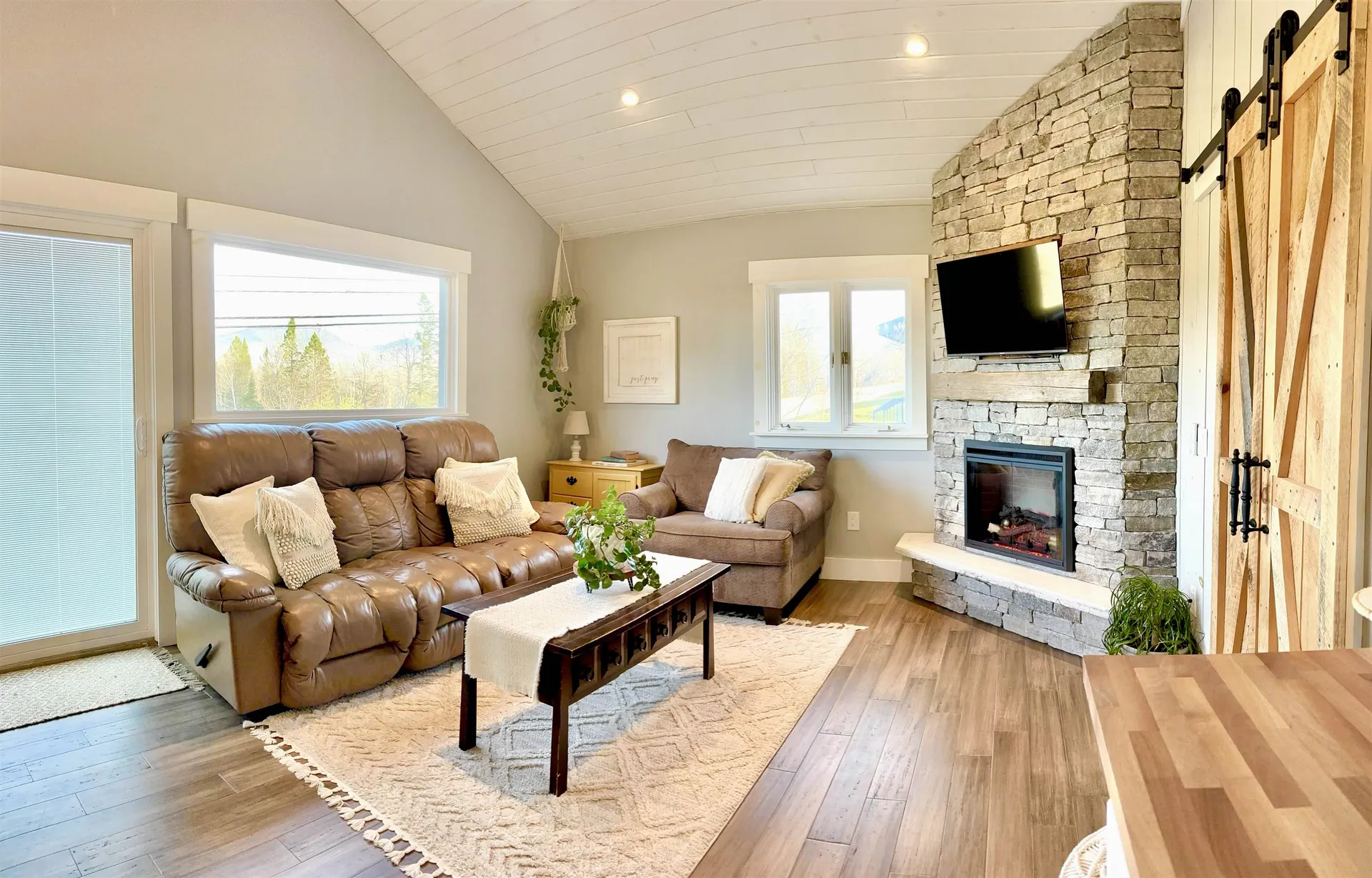 103 Portland Street Lancaster NH 03584